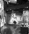 GRADUATION WORKS 2001　卒業制作展月間