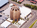 地球を救う建築　High-Tech & Tradition